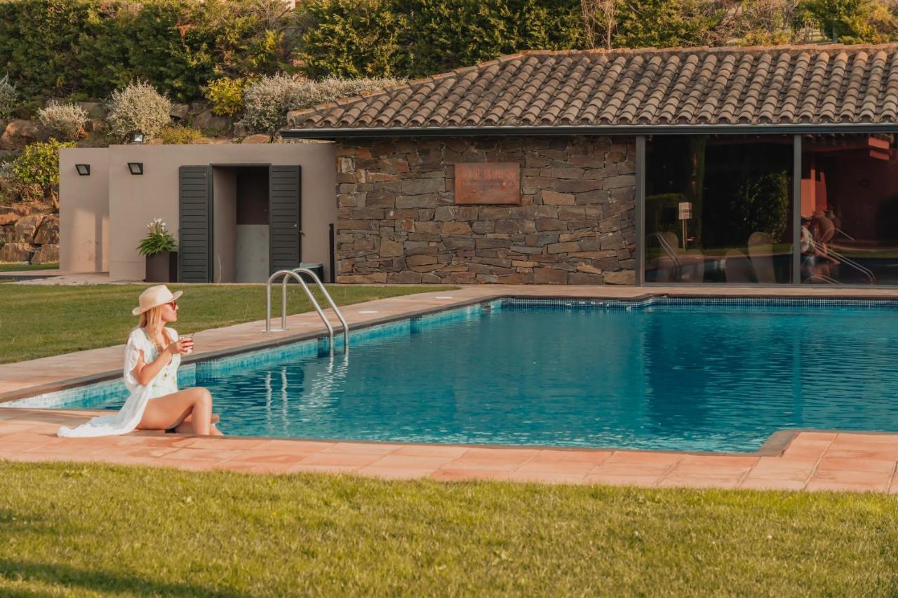 Hotel Torremirona Golf & Spa Navata Luaran gambar