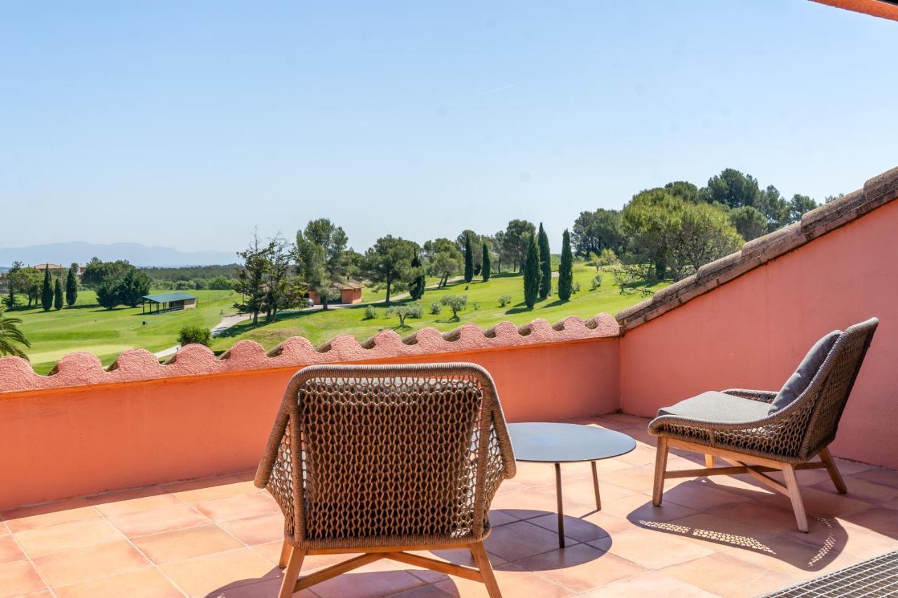 Hotel Torremirona Golf & Spa Navata Luaran gambar