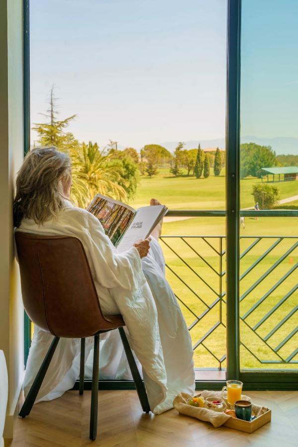 Hotel Torremirona Golf & Spa Navata Luaran gambar