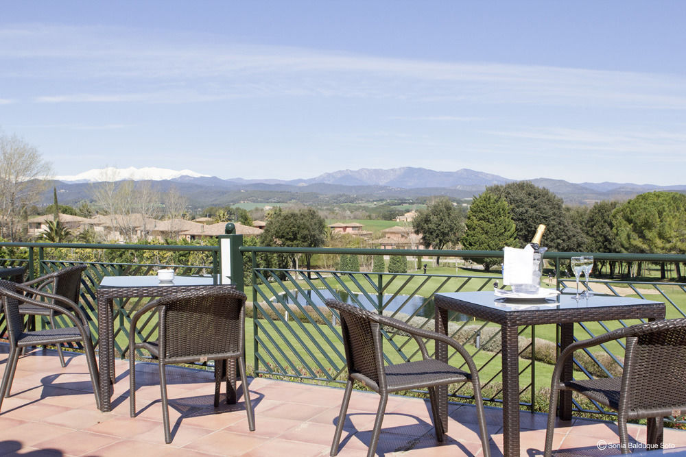 Hotel Torremirona Golf & Spa Navata Luaran gambar